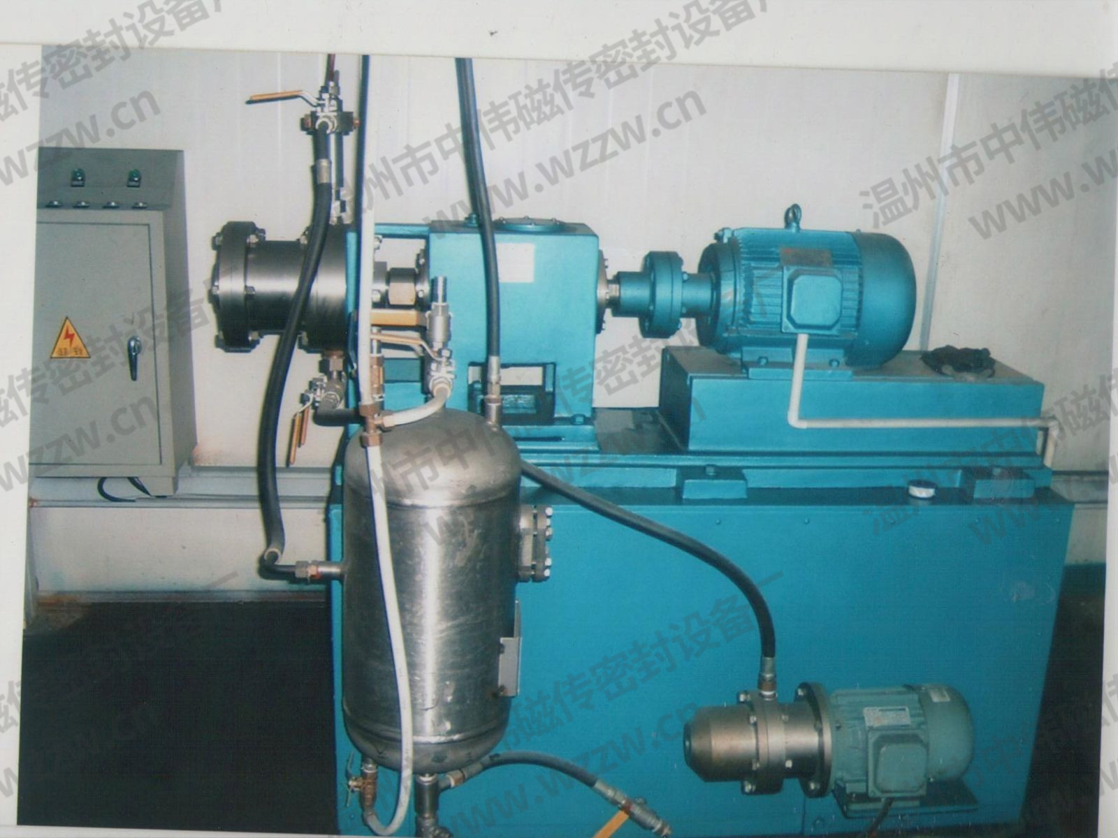 �ܷ�����̨